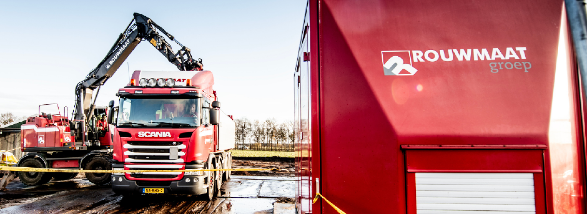 bodemsanering milieutechniek kraan vrachtwagen westerhaar gww rouwmaat