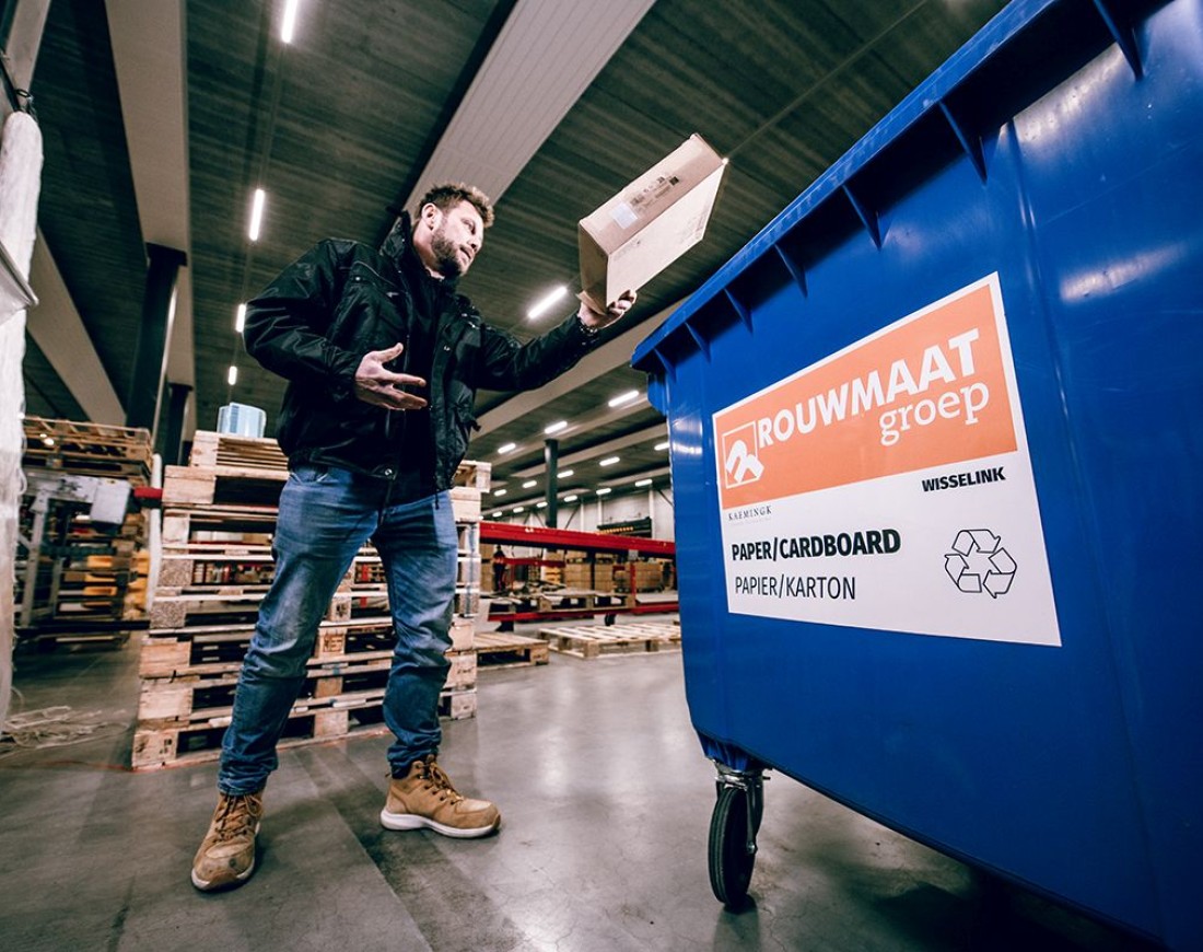 afval papier gepersonaliseerde sticker container kaemingk rouwmaat
