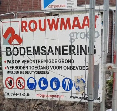 project bodemsanering milieutechniek klaashofweg eibergen rouwmaat waarschuwingsbord bouwhek