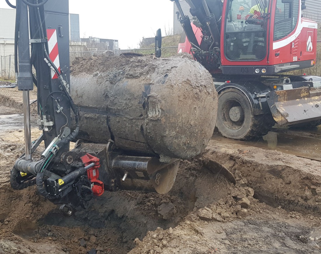project bodemsanering kraan graven Molendijk Noord Rijssen Rouwmaat gww