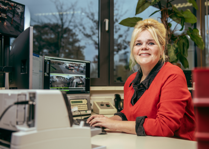 Karin Calot weegbrug groenlo rouwmaat