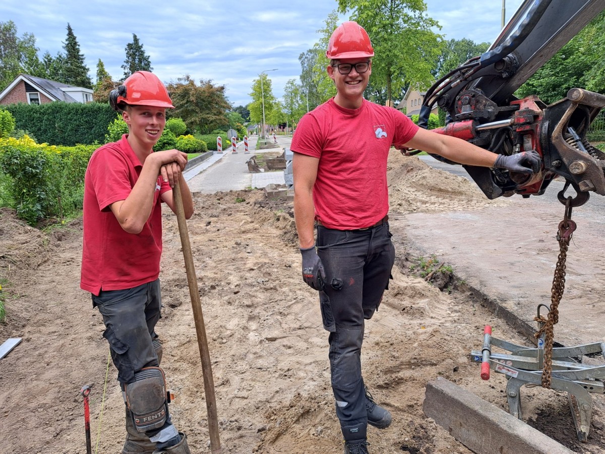 dylan ijen grondwerk infra gww rouwmaat machinist rioleur