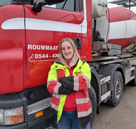 Femke beton rouwmaat vrachtwagen (3)