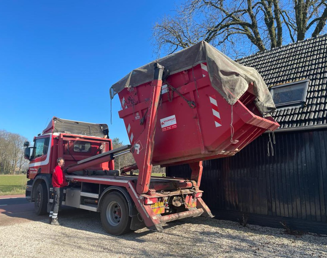 afval container afzetbak rouwmaat chauffeur gelderland overijssel