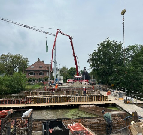 betonstort Lochem beton Rouwmaat mixerpomp