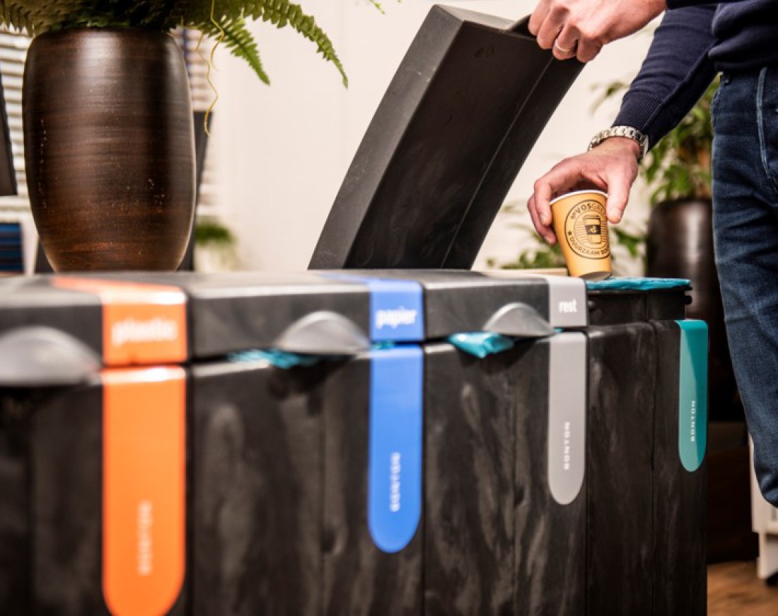 afval scheiden bontons container Rouwmaat