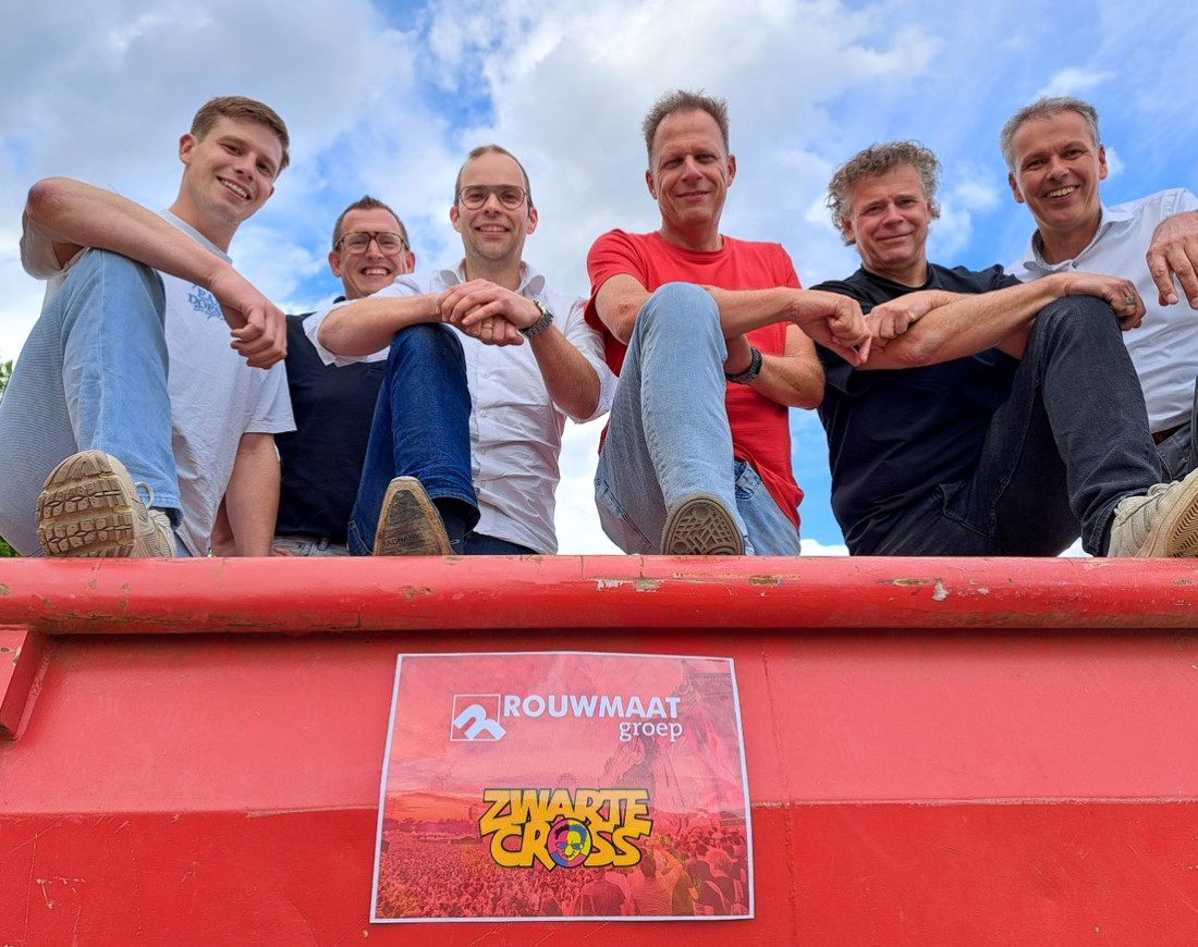 LR samenwerking Zwarte Cross Elco Marco Remco afval rouwmaat