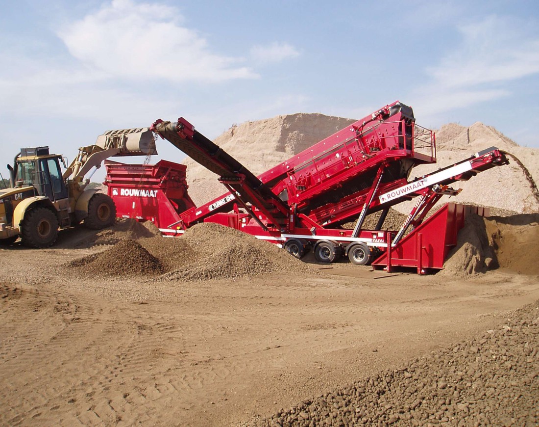 recycling mobiele menger Rouwmaat