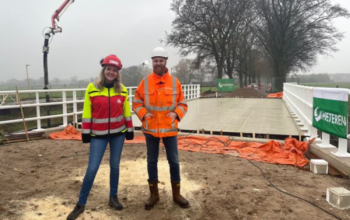 Nieuwe brug tussen gelselaar en en geesteren