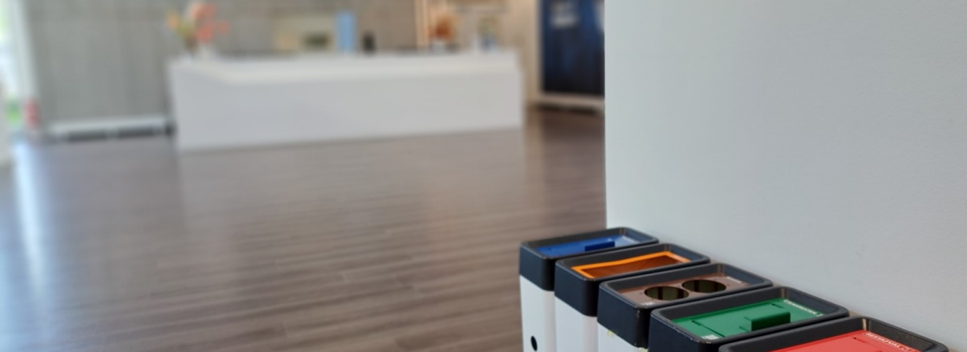 prullenbak scheiden benchmark electronics almelo rouwmaat afval bedrijfsafval 1