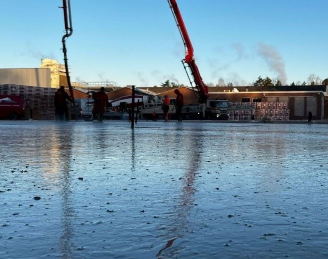 beton project storten Elite Neede vrachtwagen betonmixer Rouwmaat