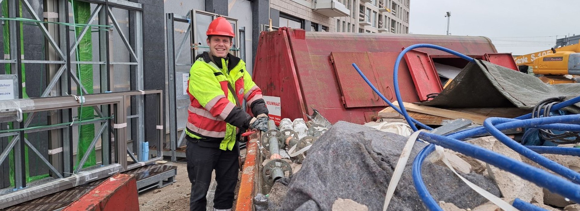 medewerker Maarten Neijenhuis chauffeur container Rouwmaat Zutphen