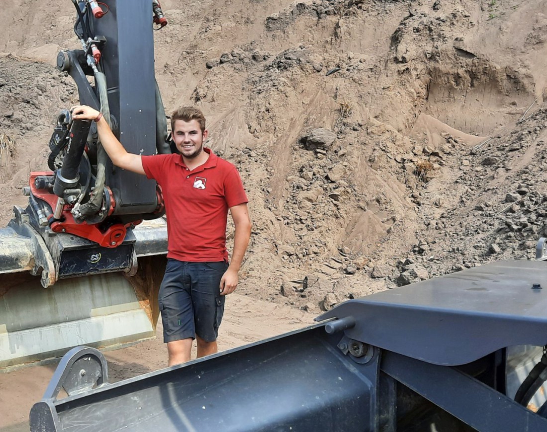 medewerker Stijn Meerdink kraanmachinist gww Rouwmaat Groenlo