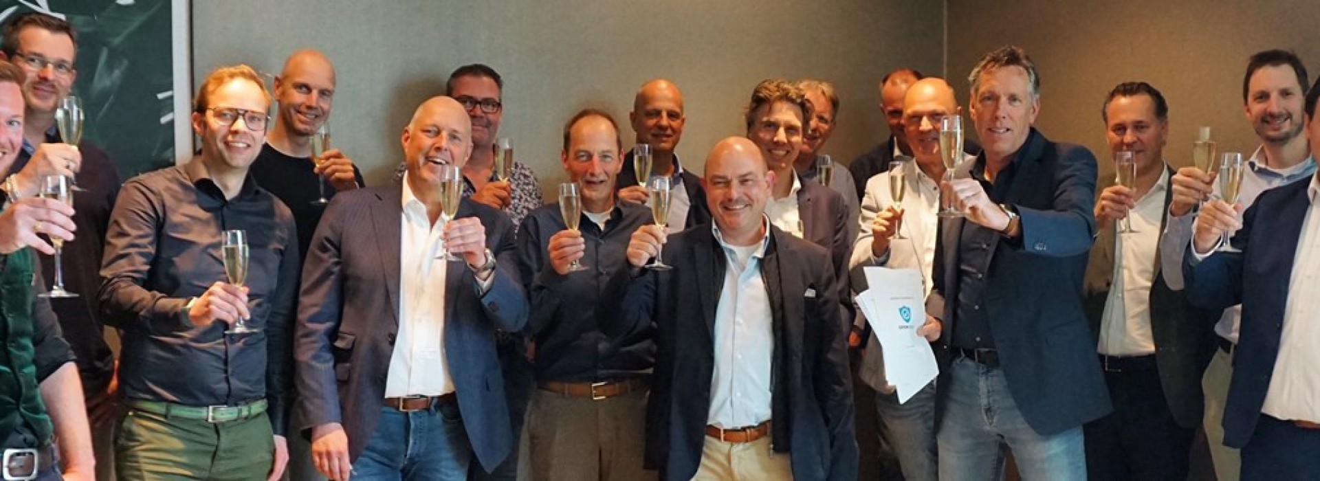 samenwerking 12 afvalinzamelaars