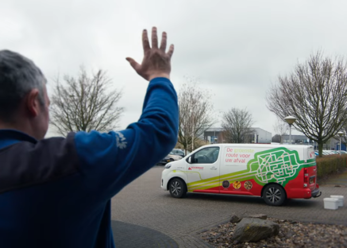 afval emmer groene route elektrische bus Rouwmaat