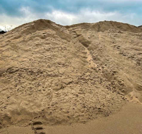 zand bult grondstof bouwstof rouwmaat